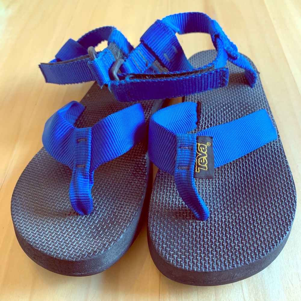 Teva Sandals Women Size 7.5/8